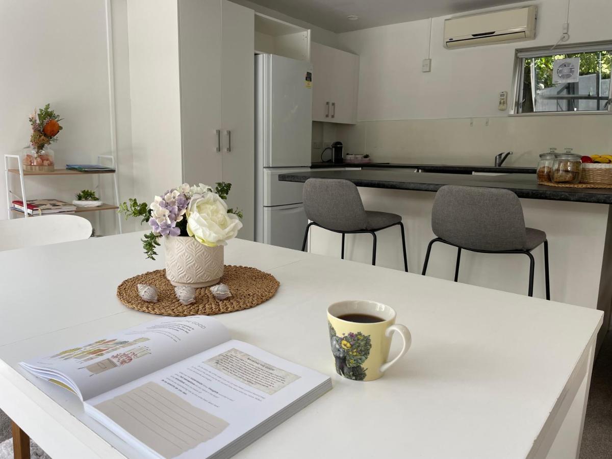 Family Friendly 3Br Flat - 3Min Walk To The Beach - Self Contained Auckland Buitenkant foto