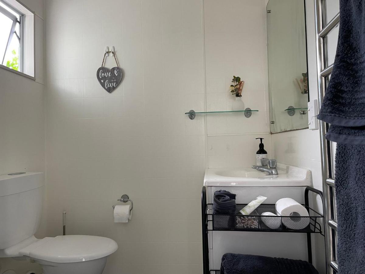 Family Friendly 3Br Flat - 3Min Walk To The Beach - Self Contained Auckland Buitenkant foto