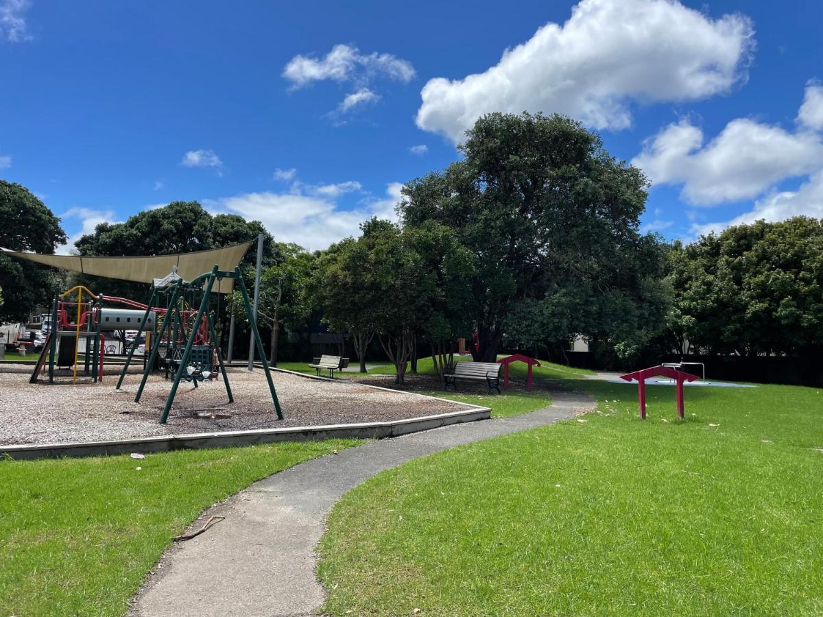 Family Friendly 3Br Flat - 3Min Walk To The Beach - Self Contained Auckland Buitenkant foto