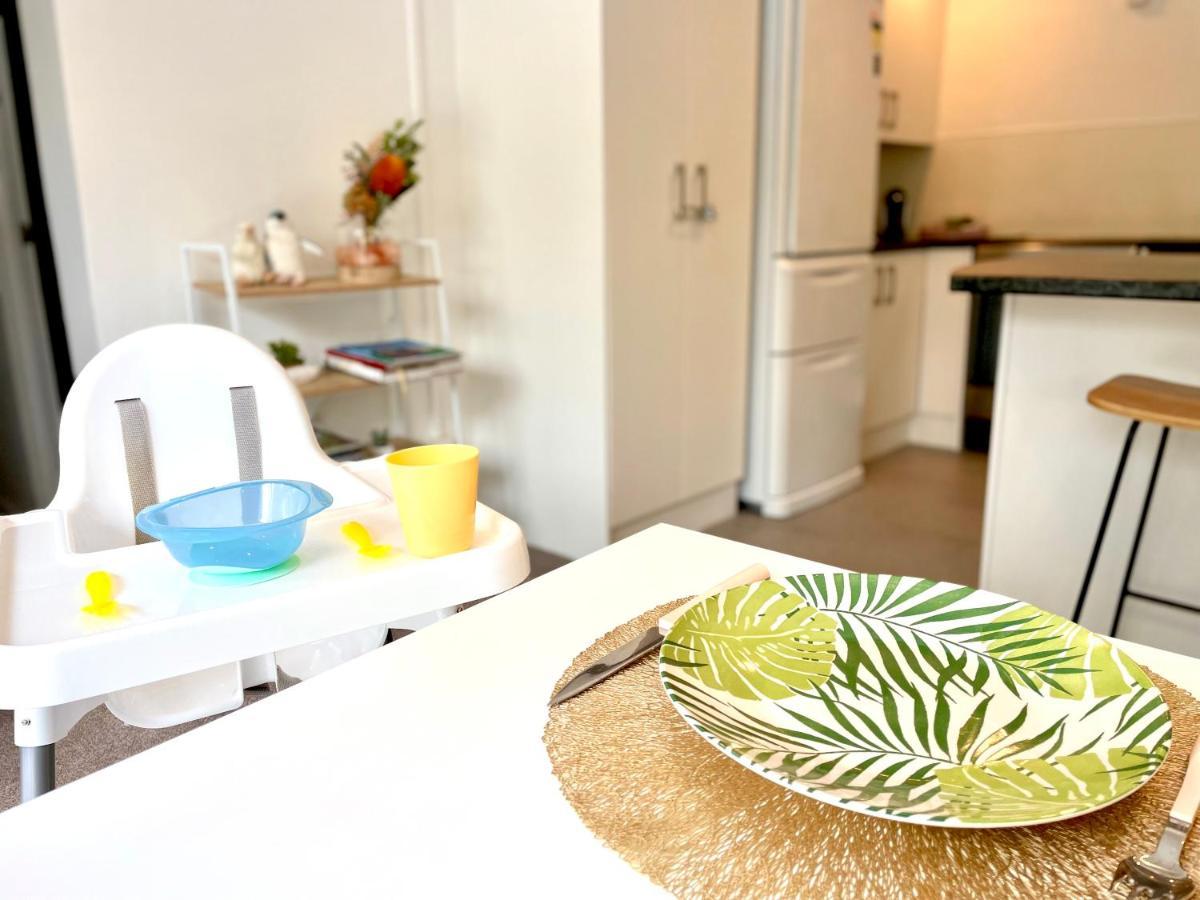 Family Friendly 3Br Flat - 3Min Walk To The Beach - Self Contained Auckland Buitenkant foto