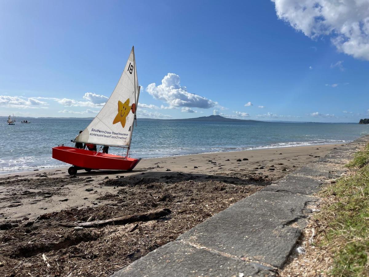 Family Friendly 3Br Flat - 3Min Walk To The Beach - Self Contained Auckland Buitenkant foto